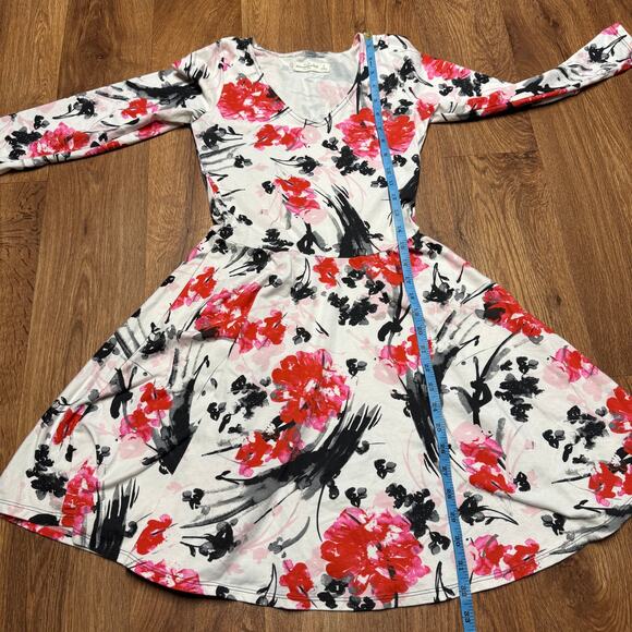Abercrombie & Fitch Womens Red White Floral Long Sleeve Skater Dress Size Small - Picture 8 of 8